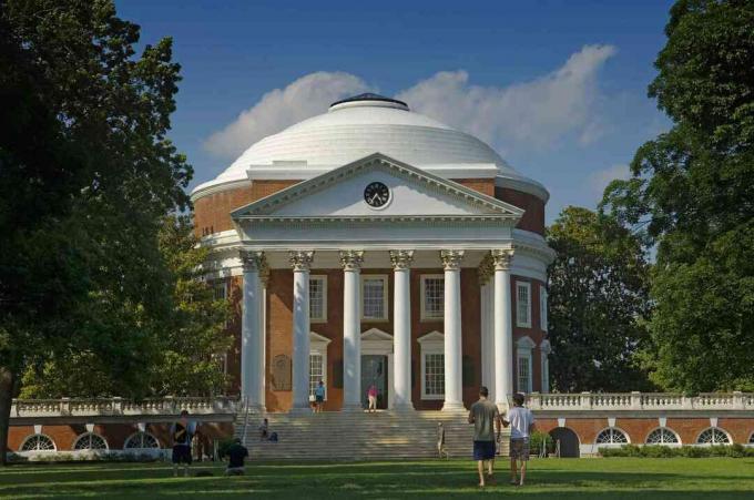 USA, Virginia, University of Virginia Rotunda och akademisk by. Grundat av Thomas Jefferson; Charlottesville