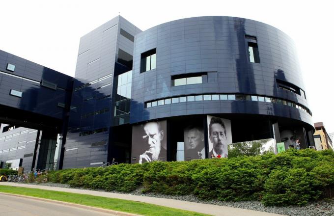 The Guthrie Theatre, Minneapolis, MN, Architect Jean Nouvel.