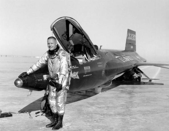 Neil Armstrong med X-15.