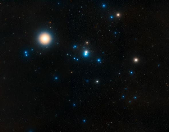 stjärna aldebaran och Hyades stjärnkluster.