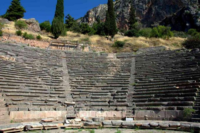 Teater för den arkeologiska platsen i Delphi