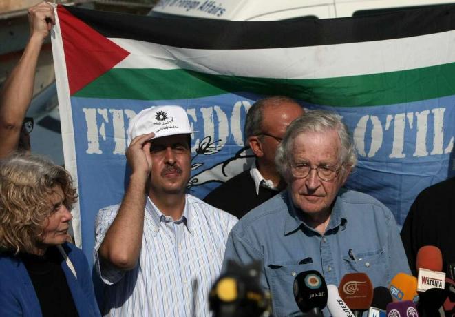 noam chomsky palestinska protestgaza